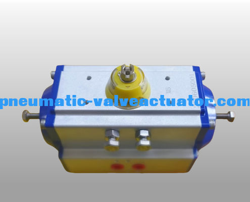 Actuador neumático de rack y pinion con tornillos de cubierta